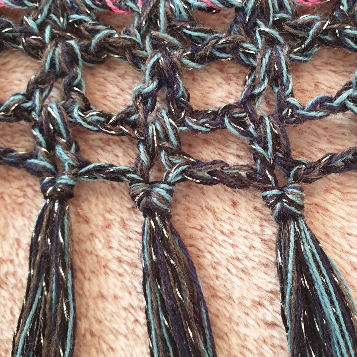 Blog-Inhaltsbild für 'Fransen herstellen - meine Tipps und Tricks für Dich'